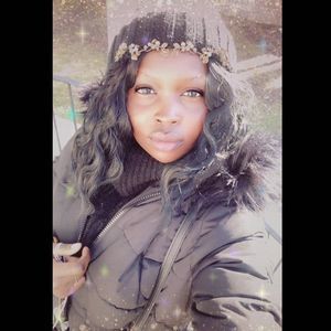 Meet your Posher, Lina lee